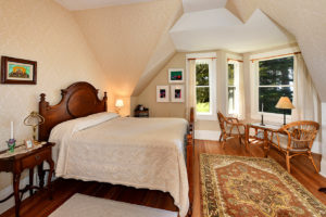 14409 S Highway 1 – Bedroom 14409 S Highway 1 Manchester CA 95459 | Maria Marchetti | Luxury Real Estate